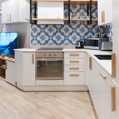 Hidden Gem In Center By Arcobnb Apartament